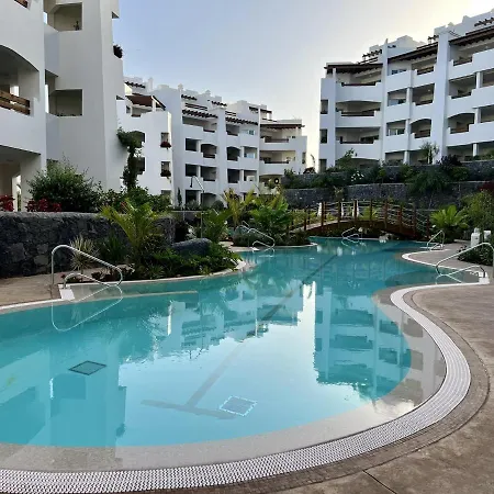Jardines - Tabor 1 2 Pool View 1b בית נופש *